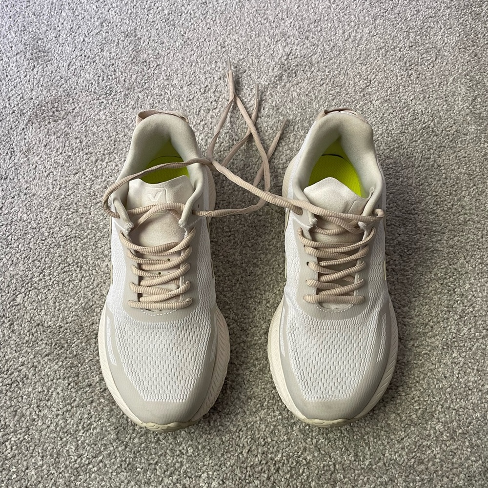 Veja Impalas size 38 (runs small! Fits like 37)